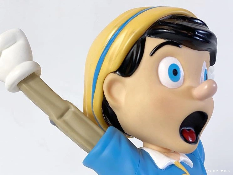 PINOCCHIO WOOD FIGURES AWAKENING) (A 0824
